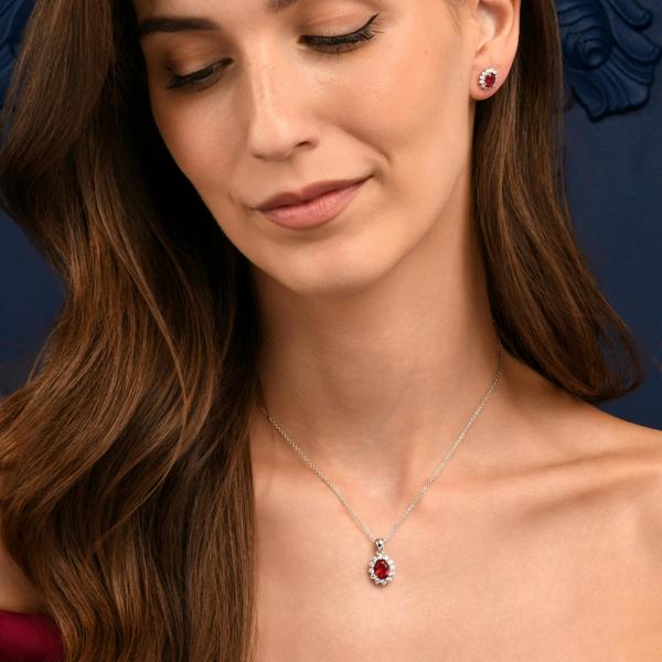 namana 925 Sterling Silver Red Cubic Zirconia Oval Halo Pendant Necklace