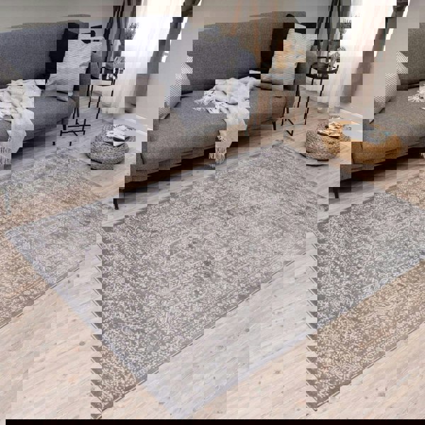 Living Room Rug Vintage Design In Grey