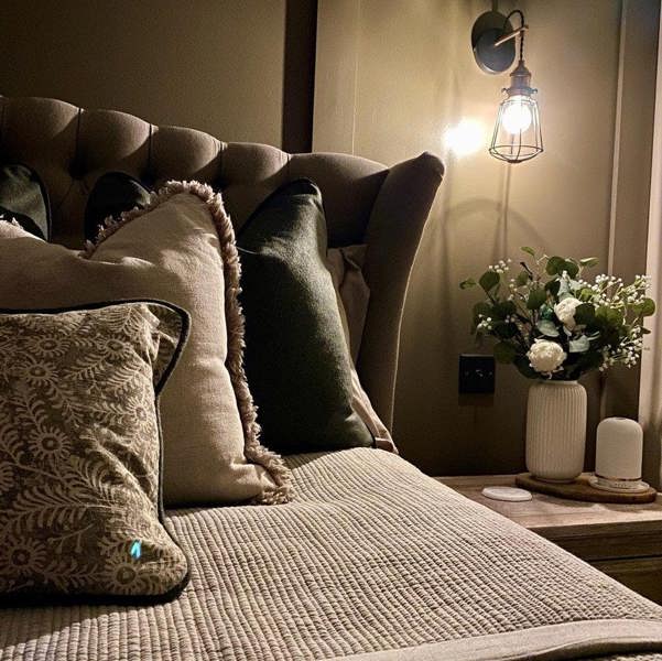 Pagazzi Lighting Montgomery Wall Light