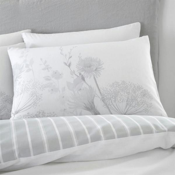 Meadowsweet Floral White Duvet Cover Set