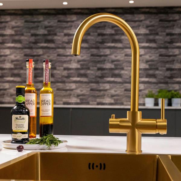 Flode svan | 3 in 1 Instant Boiling Tap | Brushed Gold Finish