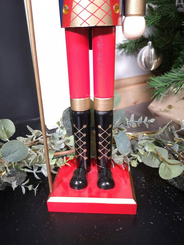 Samuel Alexander 60cm Traditional Wooden Christmas Nutcracker Soldier Decoration with Blue Body