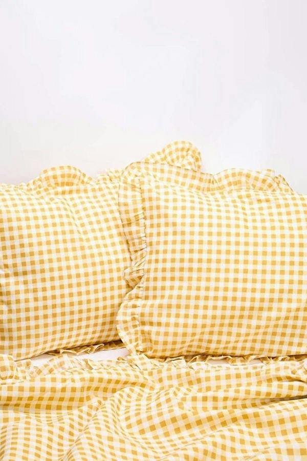 Double Duvet Cover Set with Ruffle Detail and Gingham Pattern 200x220cm (Without Sheet)