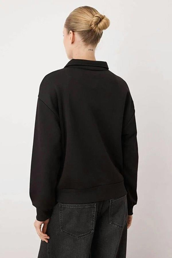 WOVCOR Knit Sweatshirt with Zipper Detail