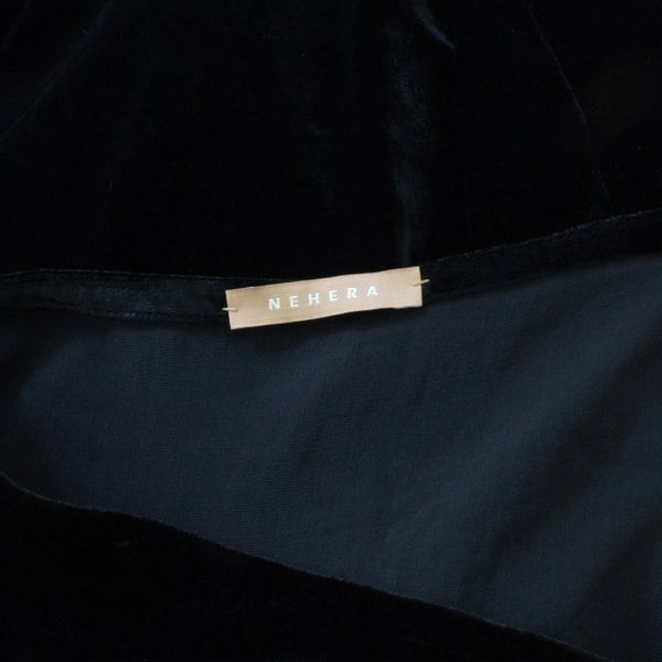 Nehera top in a luxurious soft black velvet