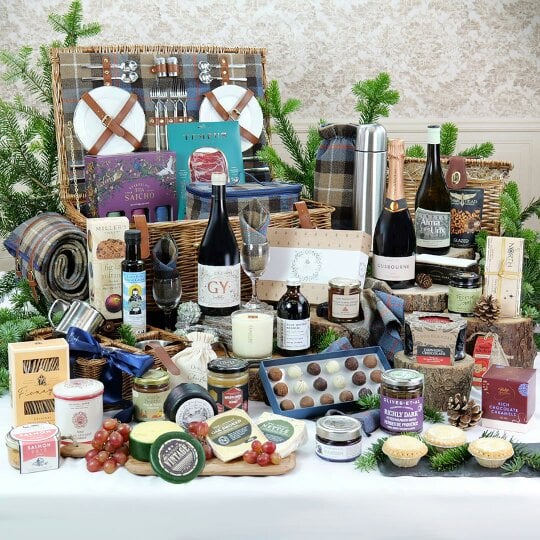 Heather and Bale The Wooler Winter Picnic Hamper