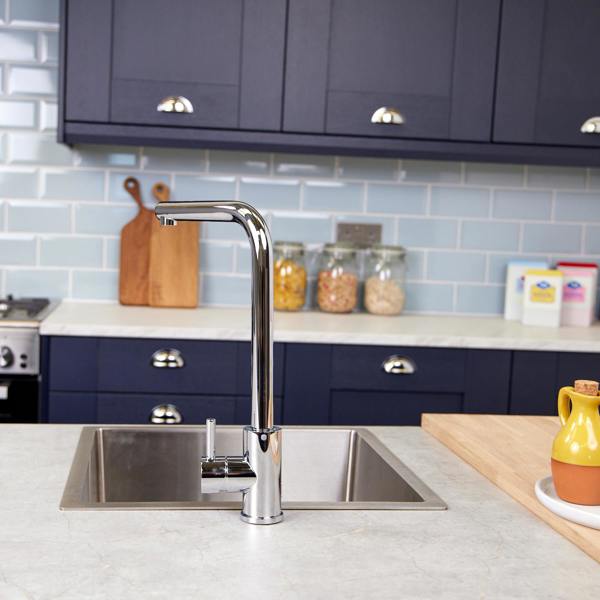 Top-Fix | Vito L Neck Style Kitchen Mixer Tap | Polished Chrome Finish