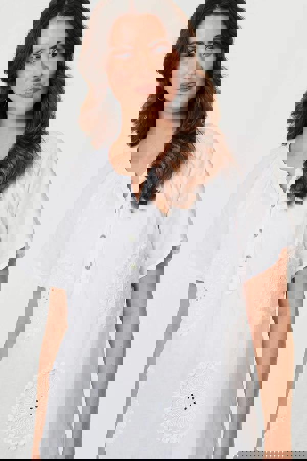 White | Embroidered Short Sleeve Relaxed Blouse
