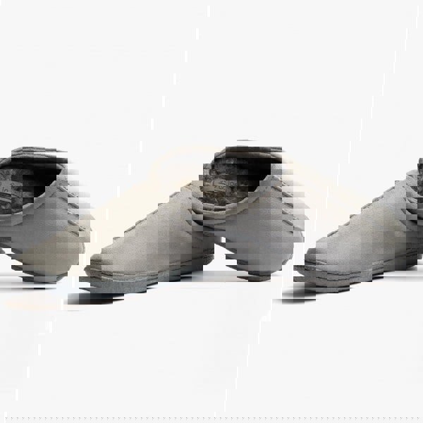 1669895194-14035900.jpg