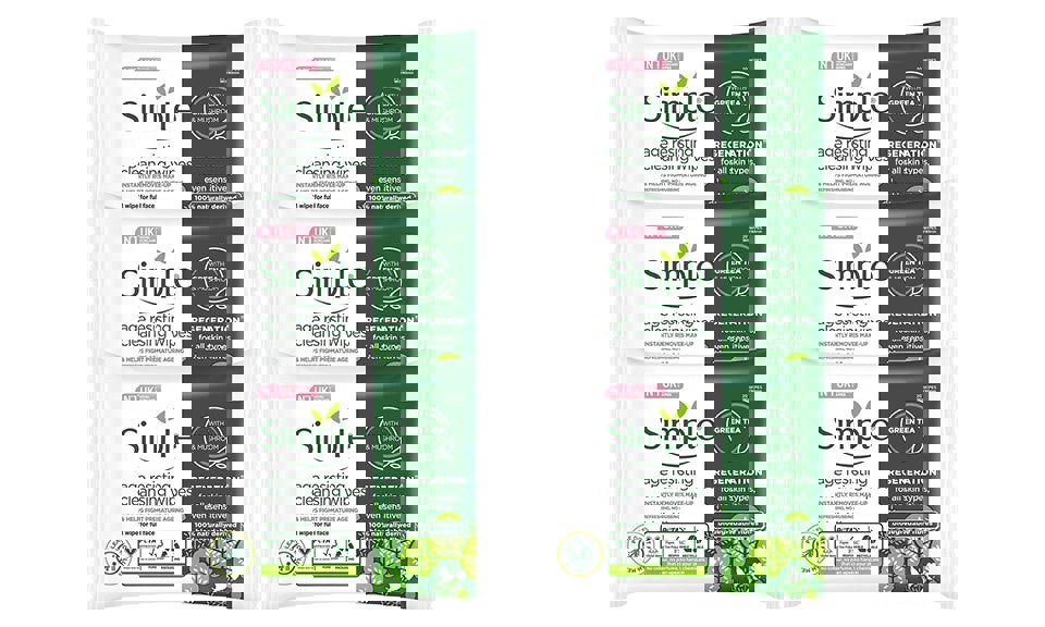 Simple Regeneration Age Resisting Cleansing Wipes with Green Tea Goodness