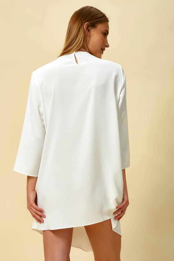 Hoxton Gal 3/4 Sleeve Relaxed Layered Top in White