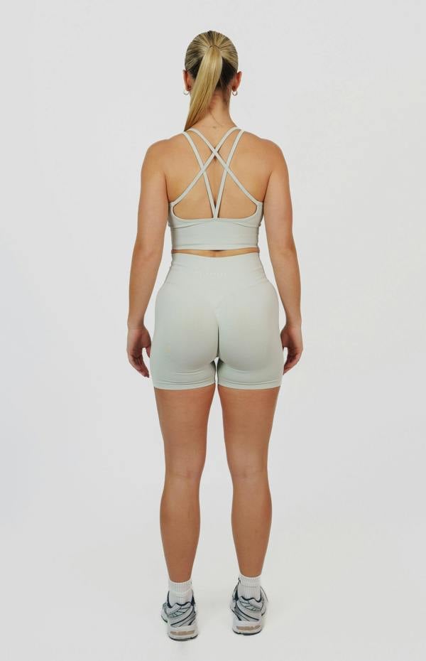 V3 Apparel Form Seamless Scrunch Shorts & Sports Bra Set - Light Grey