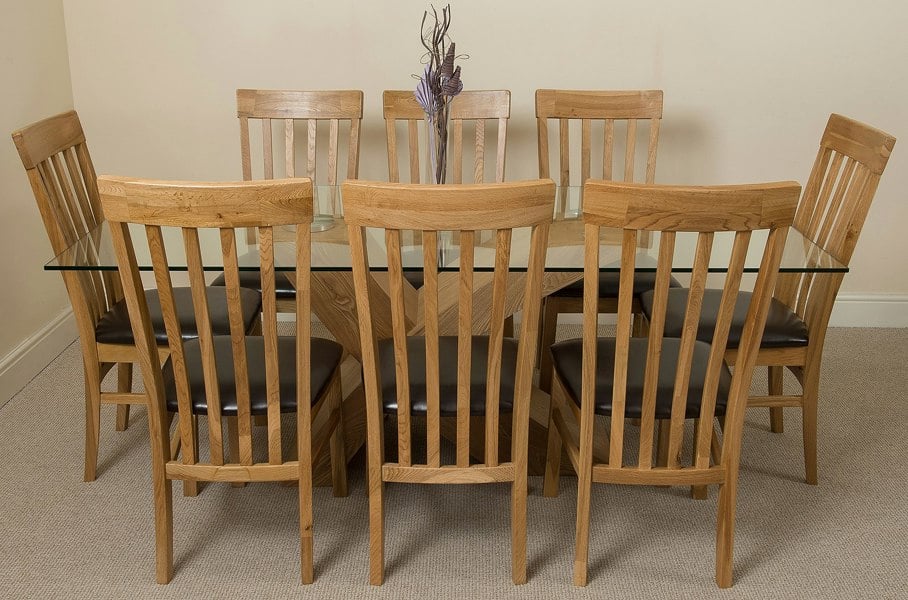 That's Furniture Valencia Oak Large Glass Dining Table & Harvard Oak Chairs