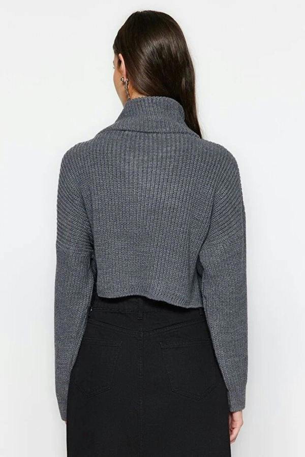 WOVCOR Super Crop Knit Sweater with Zipper Detail