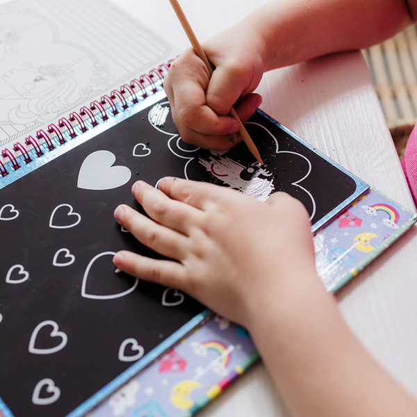 Totum Unicorn ScratchBook