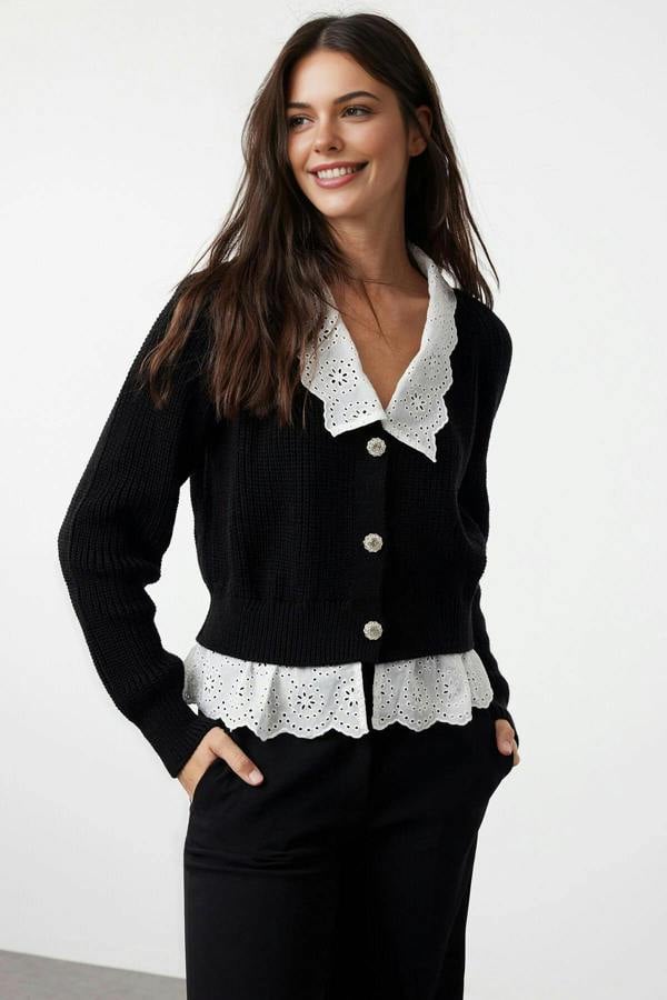 WOVCOR Crop V-Neck Knit Cardigan with Shirt Garnish Detail