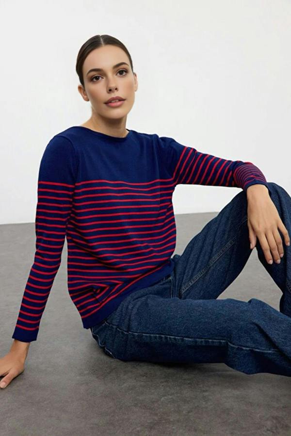 WOVCOR Basic Striped Knit Sweater