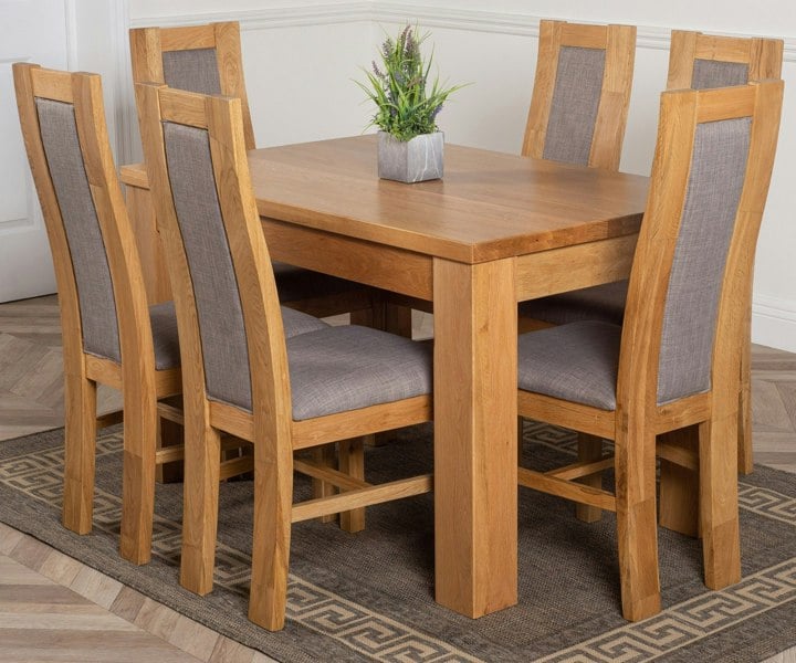 That's Furniture Dakota Small Oak Dining Table with Stanford Oak Chairs