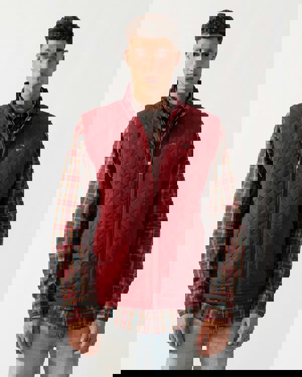 GANT Mens Quilted Windcheater Vest - 604 Plumped Red