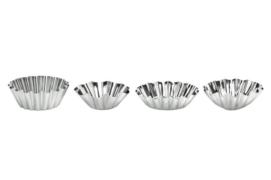 Diva Tinplate Set Of Eight Round Fluted Cake Moulds