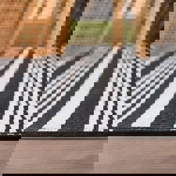 Striped Design Outdoor Rug for Garden in Black | The Rugs