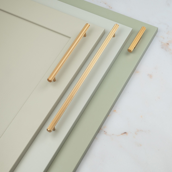 Handle & Home Gold Brass Reeded Handles