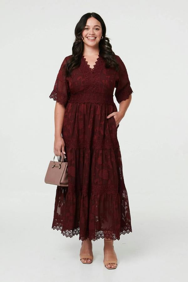 Red | Curve Floral Lace 1/2 Sleeve Maxi Dress
