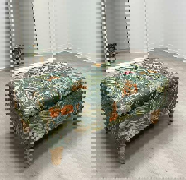 Luxury velvet storage pouffe coffee table ottoman UK - ISTOOLS