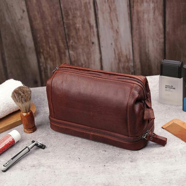 PRIMEHIDE Men’s Leather Wash Bag
