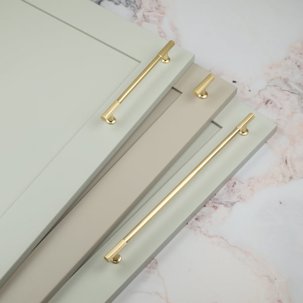 Handle & Home Brass Reeded T-Bar Knob