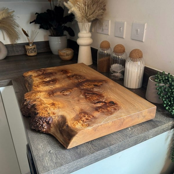 Giraffes & Craftz XL Live Edge Elm Chopping Board - Scottish Elm James Martin Style Chopping Board