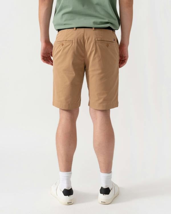 Tommy Hilfiger Denton 9.5" Essential Mens Twill Shorts - Timeless Camel