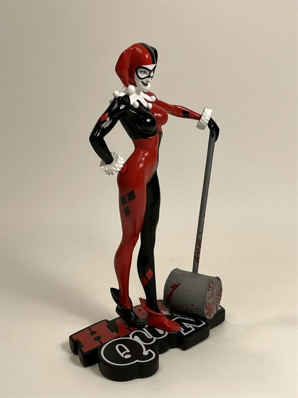 MCSlots Harley Quinn Red White Black Adam Hughes 7 Inch Numbered Limited Edition