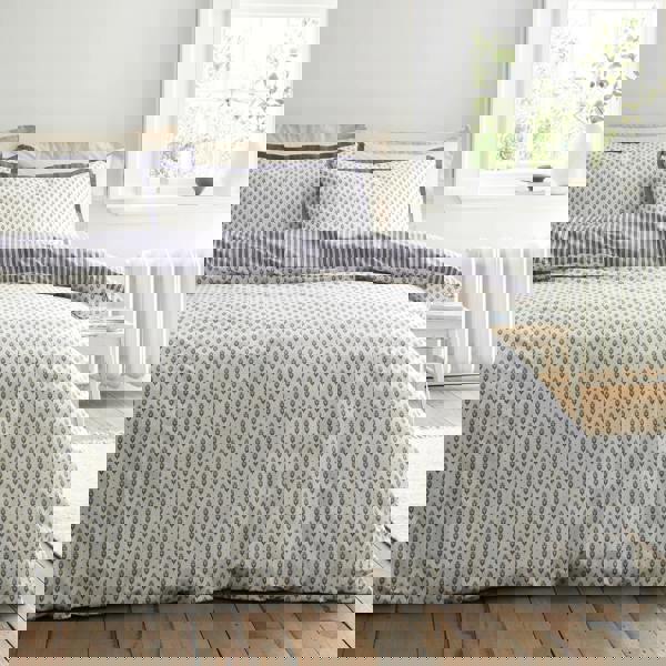 Bianca Amelie 200 Thread Count Cotton Reversible Duvet Cover Set Blue