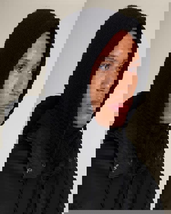 Larsson & Co Vittis - Drawstring Knitted Hood