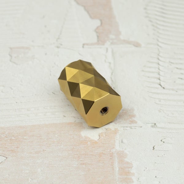 Handle & Home Satin Brass Diamond Knurled Handle and Coordinating Knob