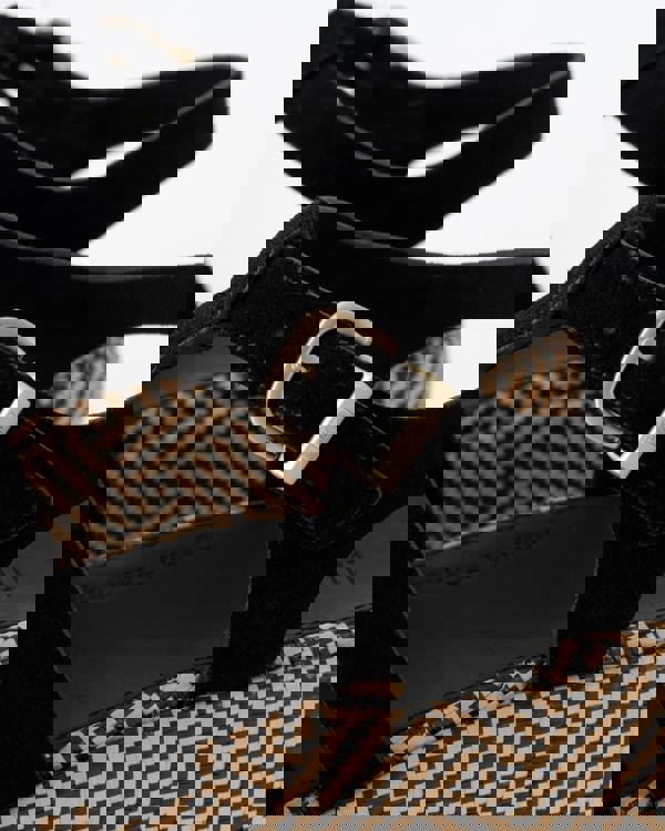 FitFlop Womens PLATFFORMS Graphic-Weave Suede Fisherman Sandals - Black 001