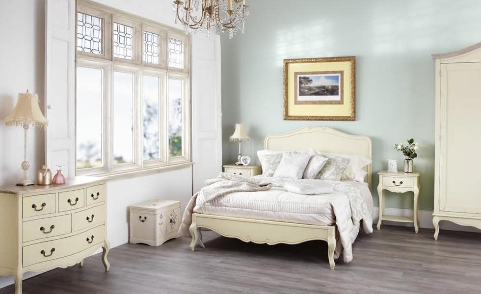 Statement Furniture Juliette French Style Bed with Wooden Headboard. Cream Bed Frame in 3ft 4ft6 5ft 6ft