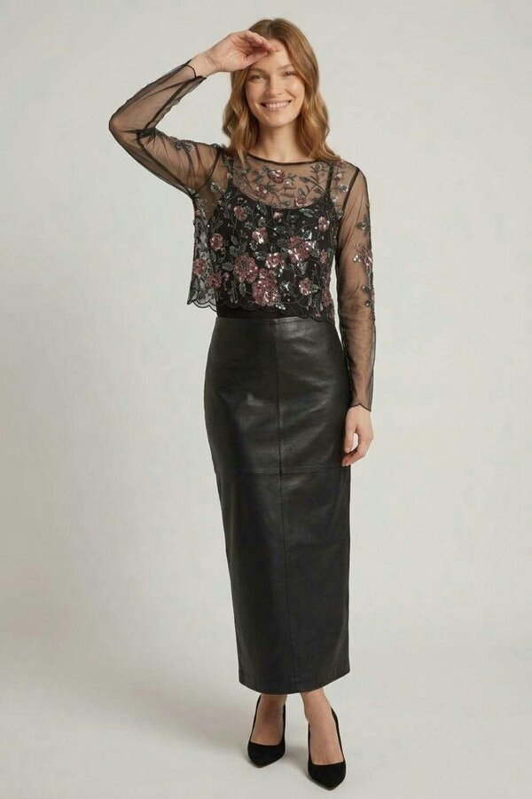 Izabel London Floral Embellished Long Sleeve Mesh Top
