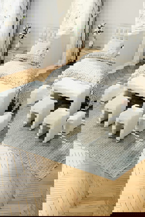 Living and Home White Upholstered Teddy Fleece Ottoman Bench Set