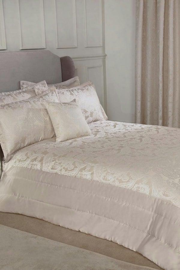 Emma Barclay Duchess Jacquard Bedspread