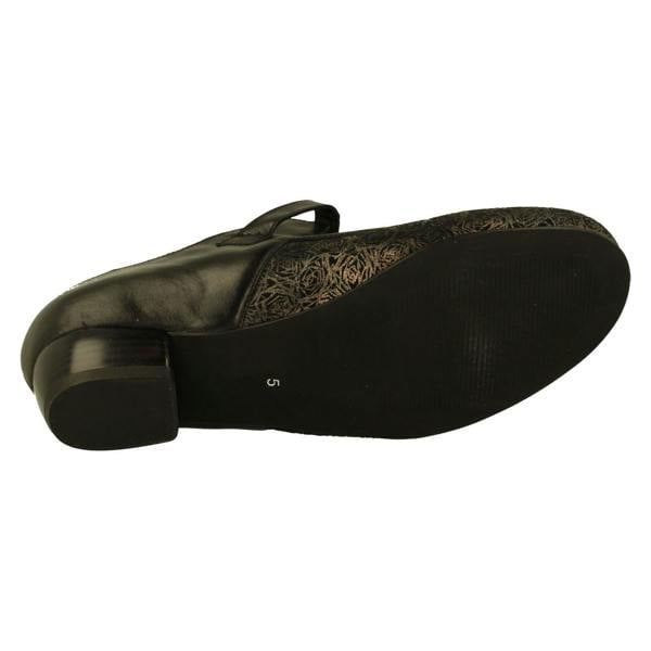 DB Shoes Ladies Easy B Court Shoes With Removable Footbed And Strap Constance