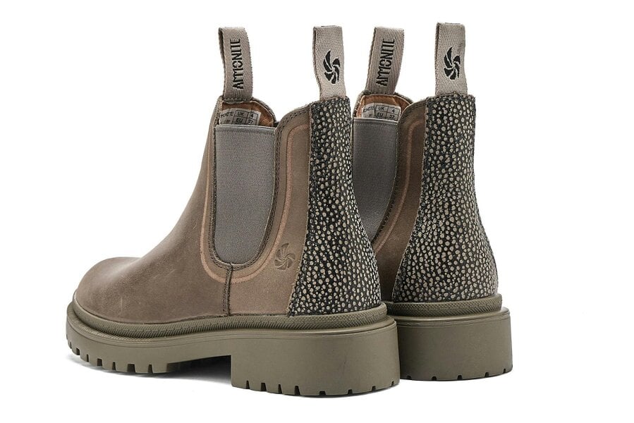 AMMONITE Women's Water-Resistant Chelsea Boots | Quartz Grey
