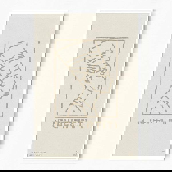 Reign&Hail Nefertiti