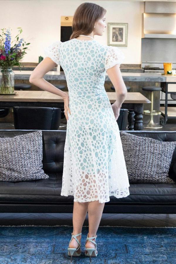 HotSquash A-Line Lace Dress with Contrast Lining
