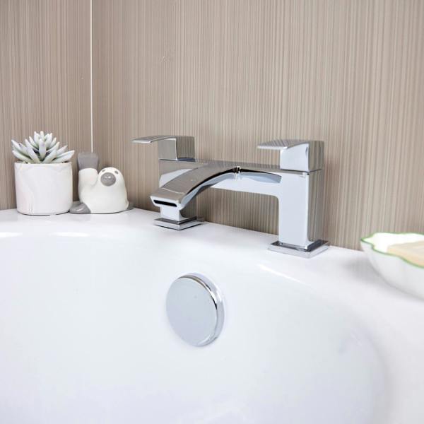 Flode Boras - Bath Filler - Chrome