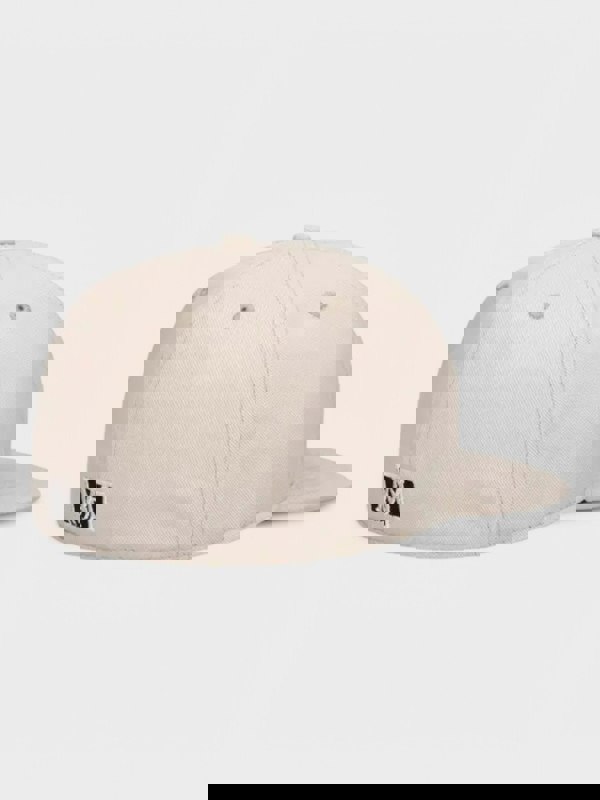 Amiri 22 Fitted Cap - Supplied FashionAmiri