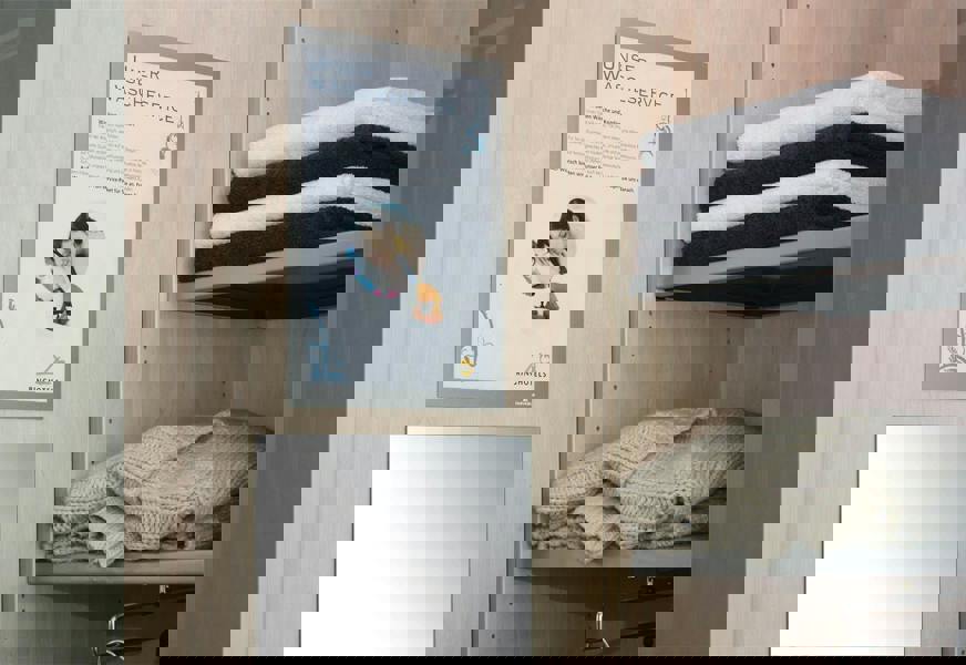 Durable DURAFRAME Self Adhesive Magnetic Signage Frame | A4 Silver