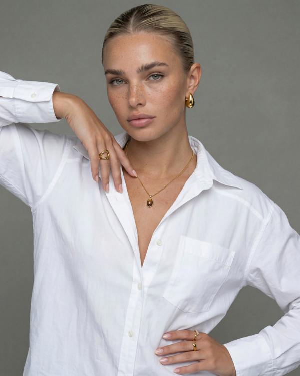 Elk & Bloom Medium Chubby 14K Gold Teardrop Drop Studs