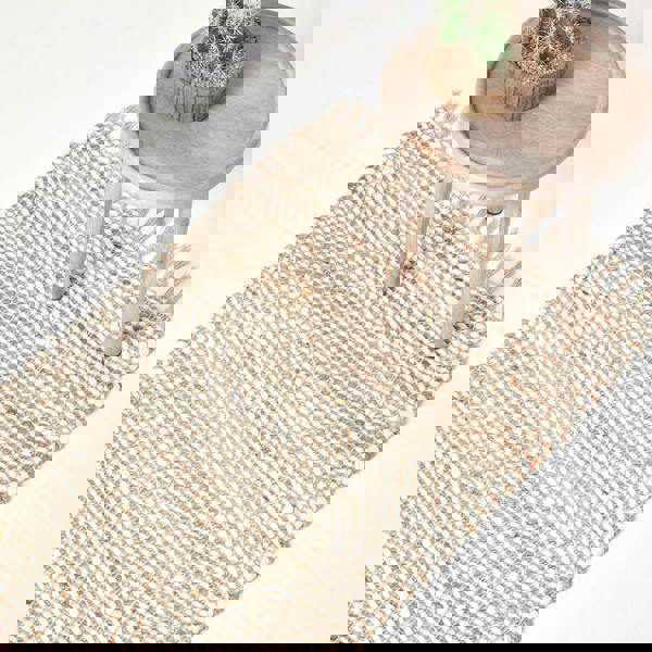 HOMESCAPES Horizon Neutral Chevron Hemp Chindi Rug